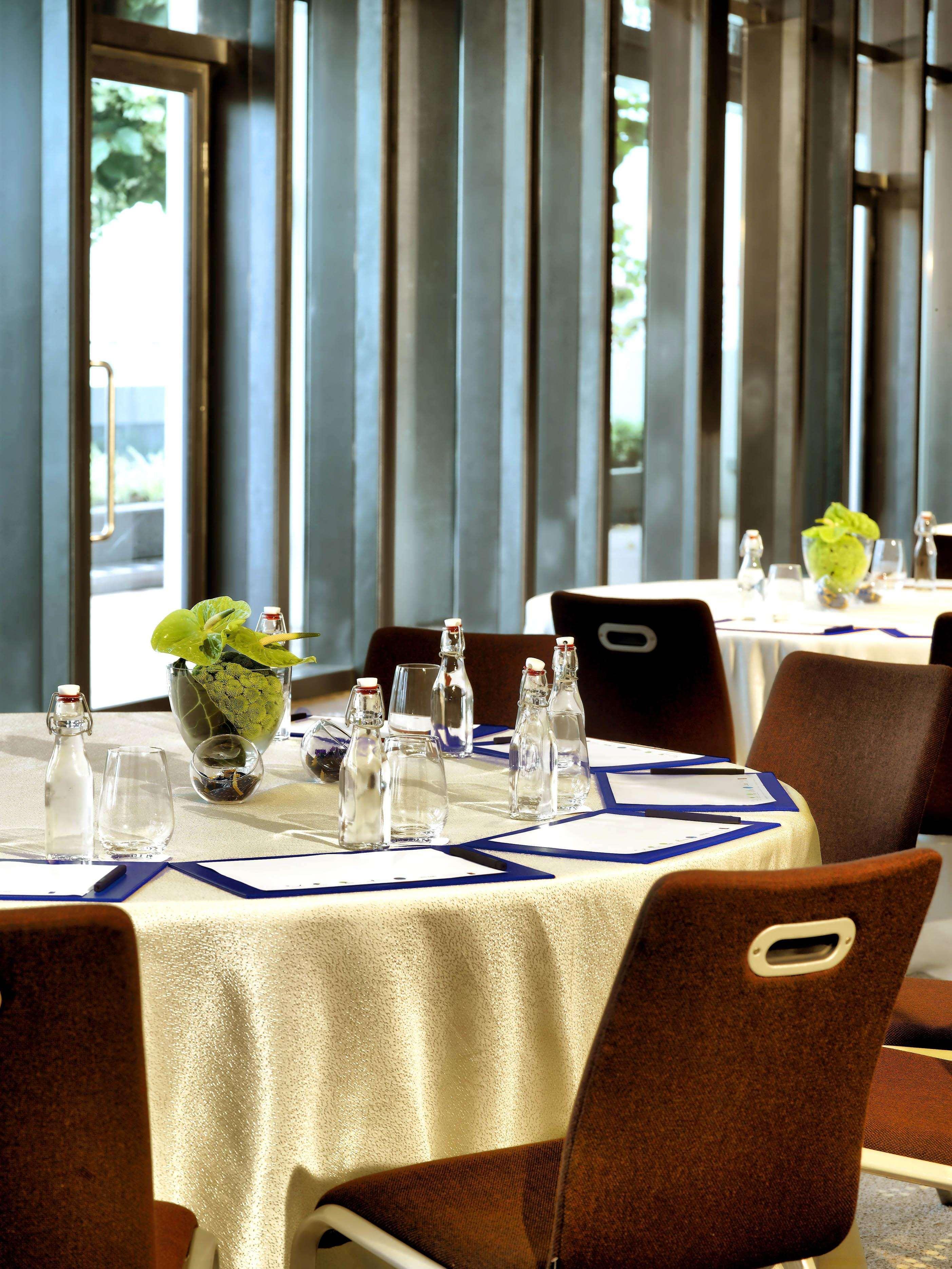 One Farrer Hotel سنغافورة المظهر الخارجي الصورة Meeting room