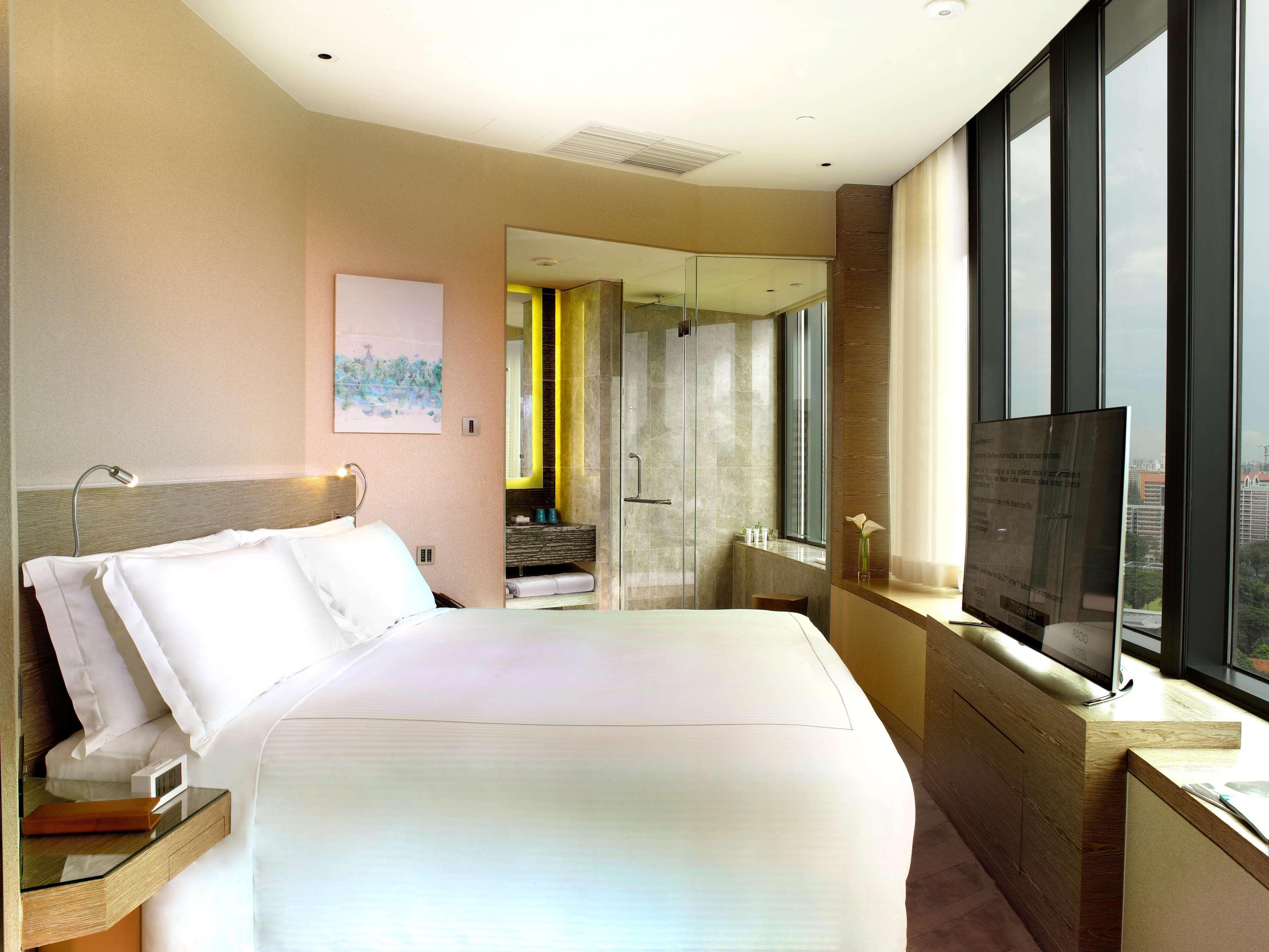 One Farrer Hotel سنغافورة المظهر الخارجي الصورة A bedroom at the hotel