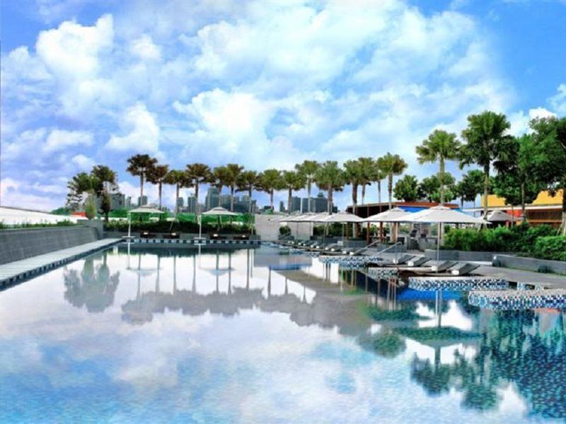 One Farrer Hotel سنغافورة المظهر الخارجي الصورة The pool at the Royal Thai Police Club